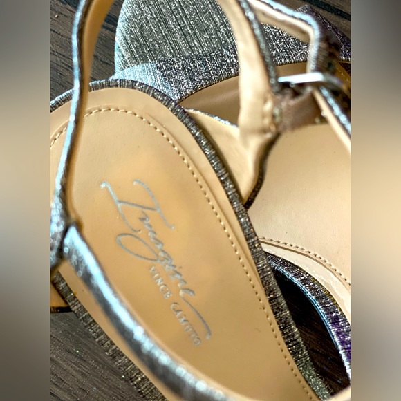 Vince Camuto silver heels - Picture 2 of 3